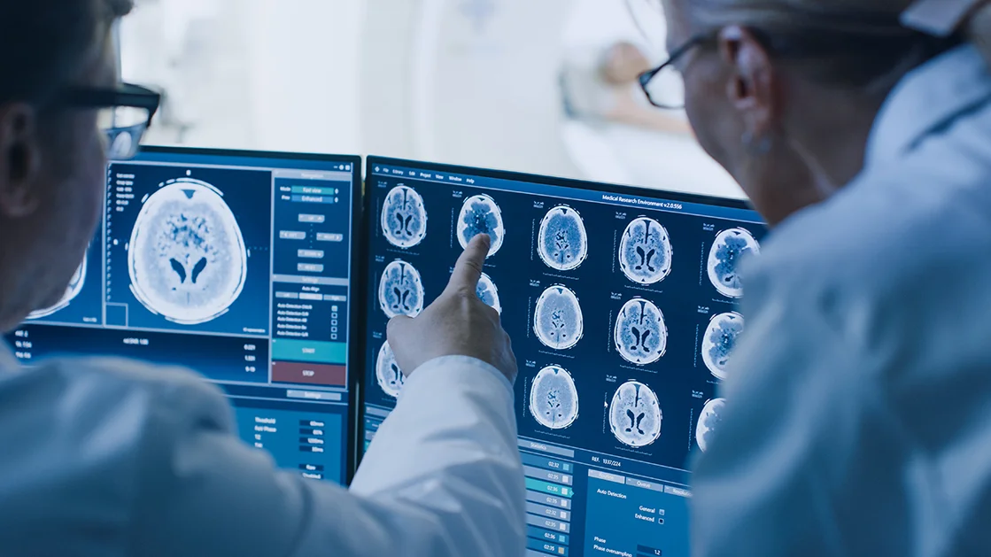 Radiologen am Bildschirm