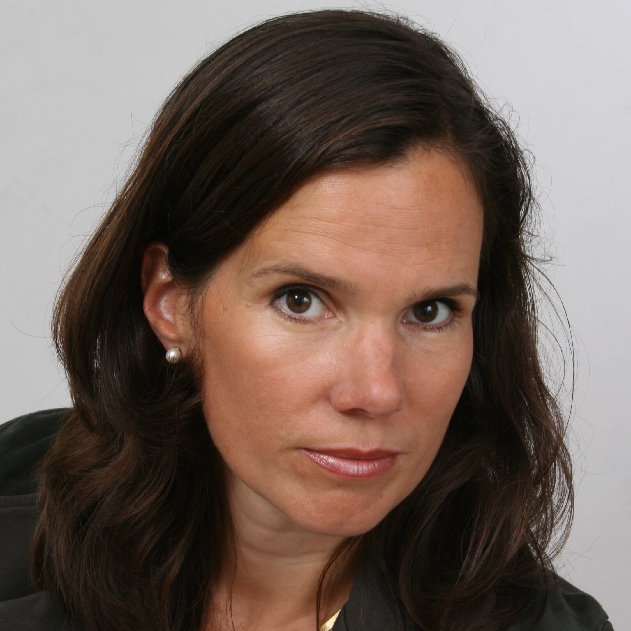 Dr. Esther Hering