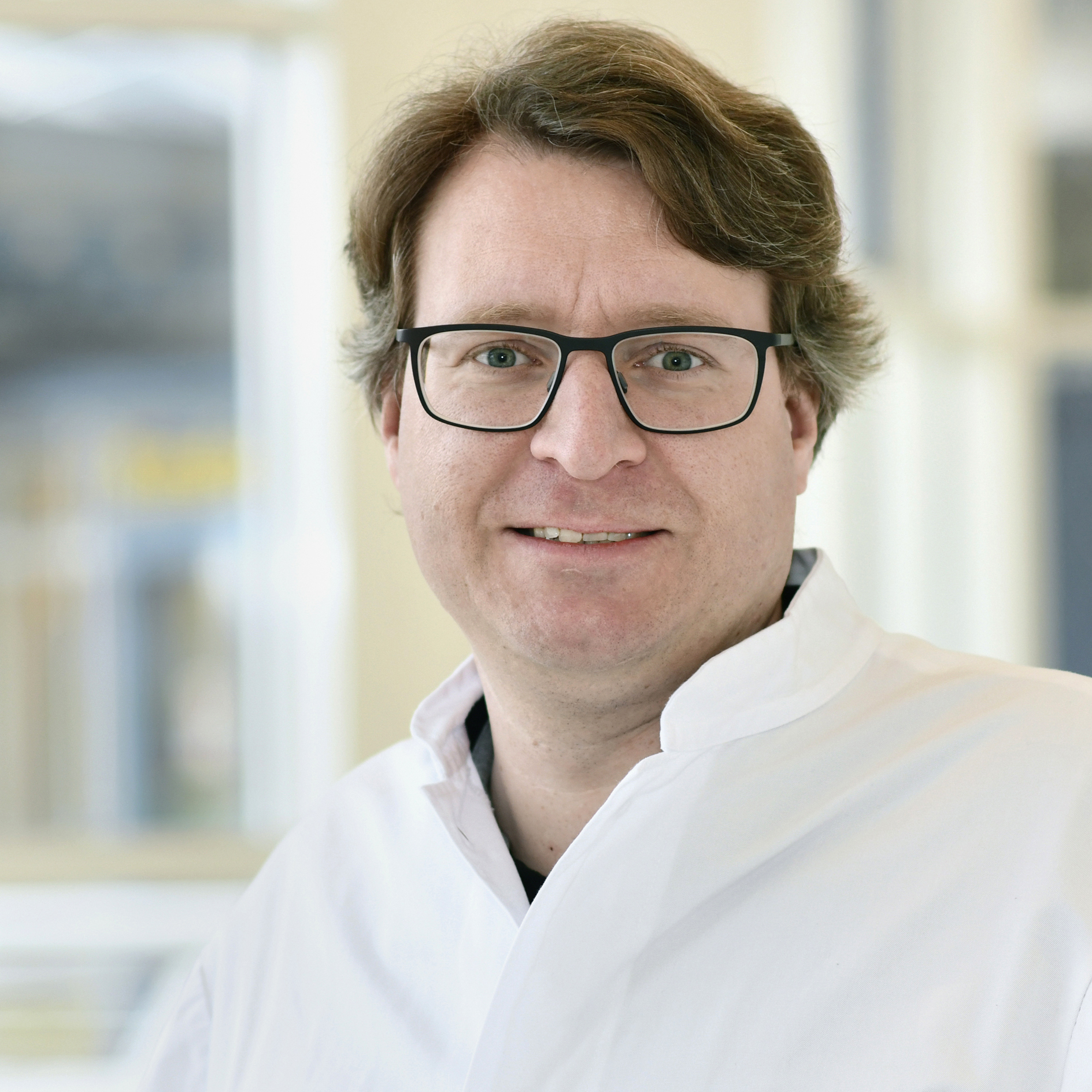 Dr. med. Jonas Johannink
