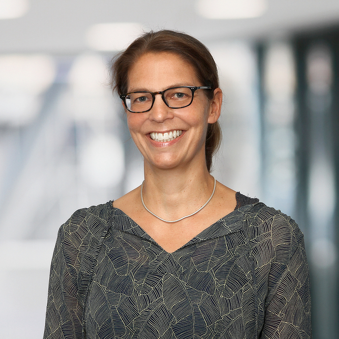 Dr. Gesa Wiegand