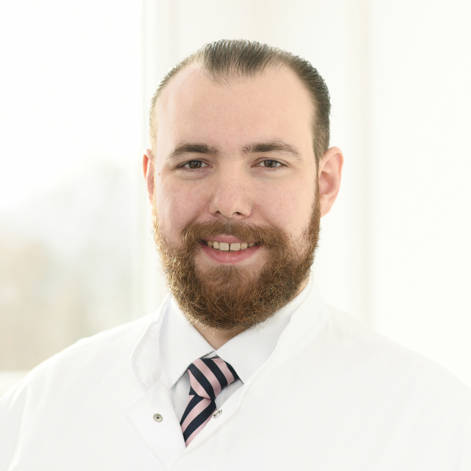 Dr. med. Peter Jakubowski