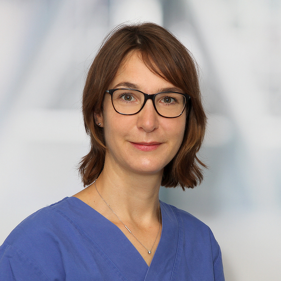 Dr. med. Julia Hoffmann