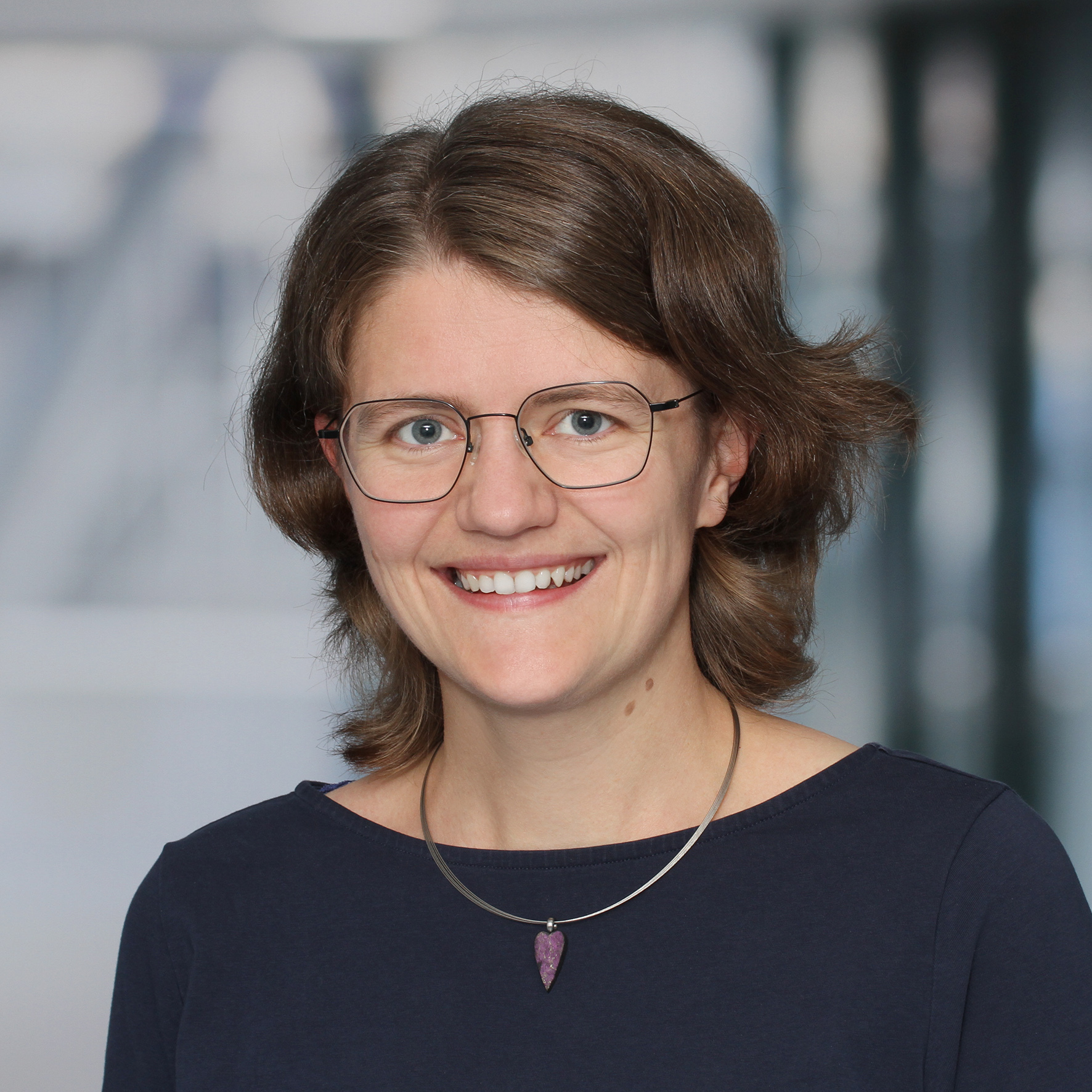 Dr. Constanze Greule