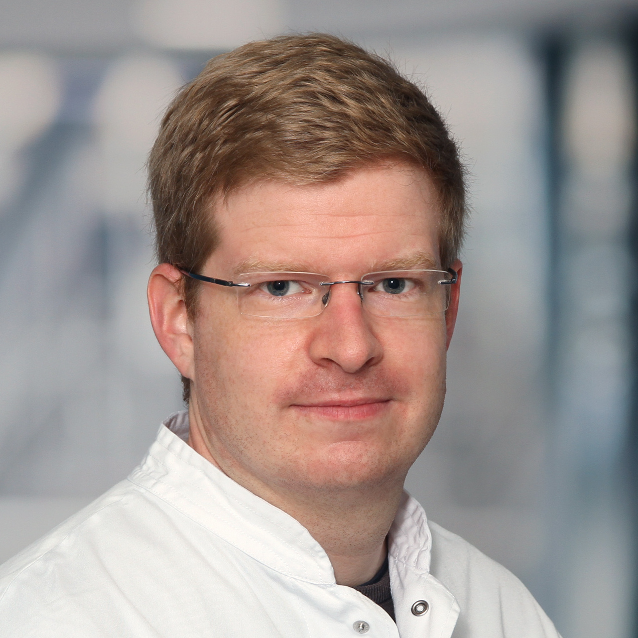 Dr. med. Tim Hopp, MHBA