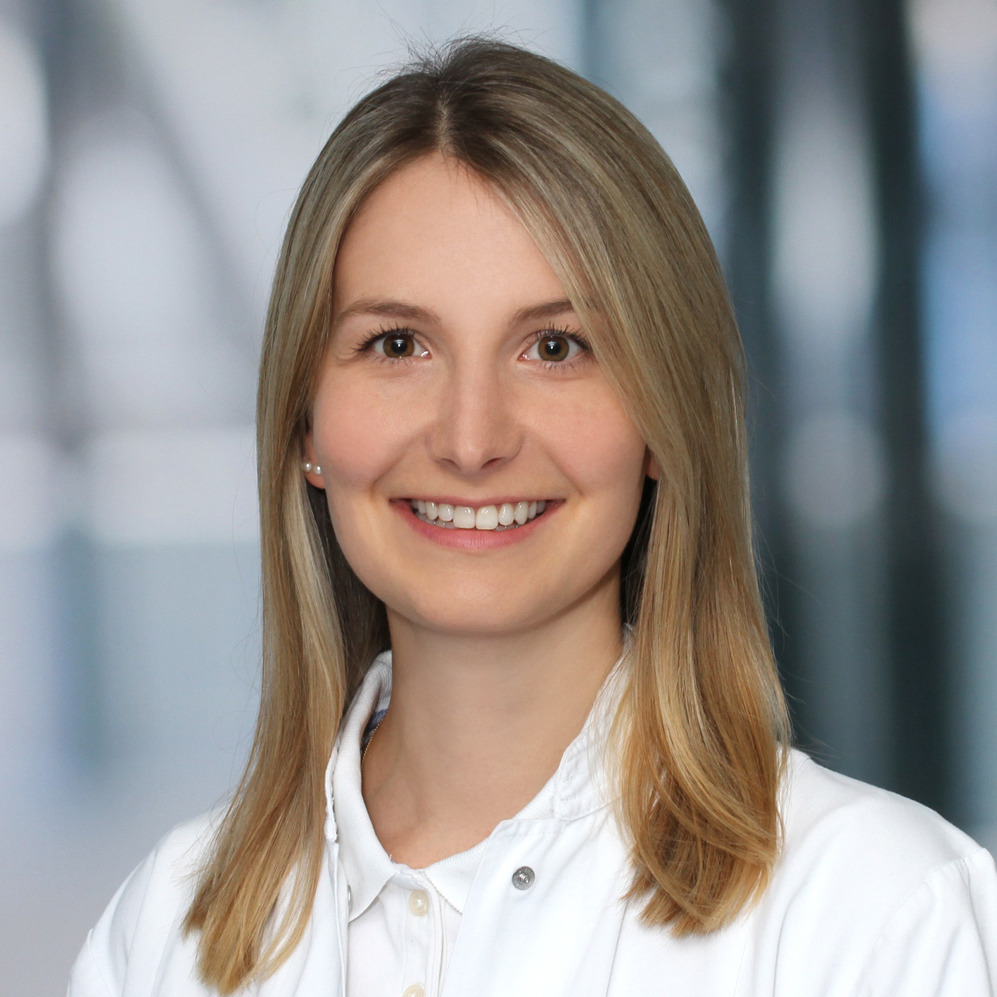 Frau Franziska Harr