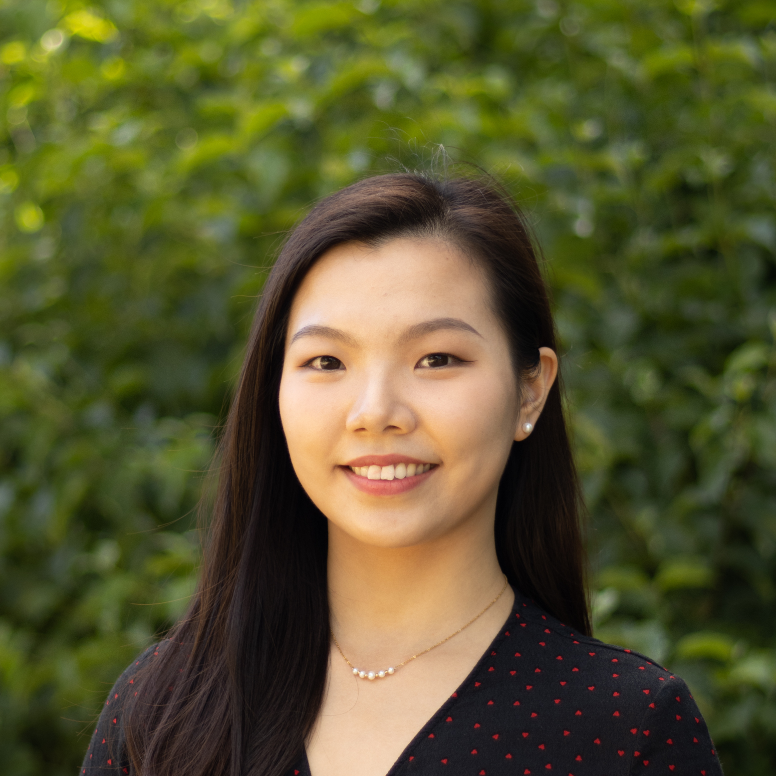 Frau Sainan Zhang