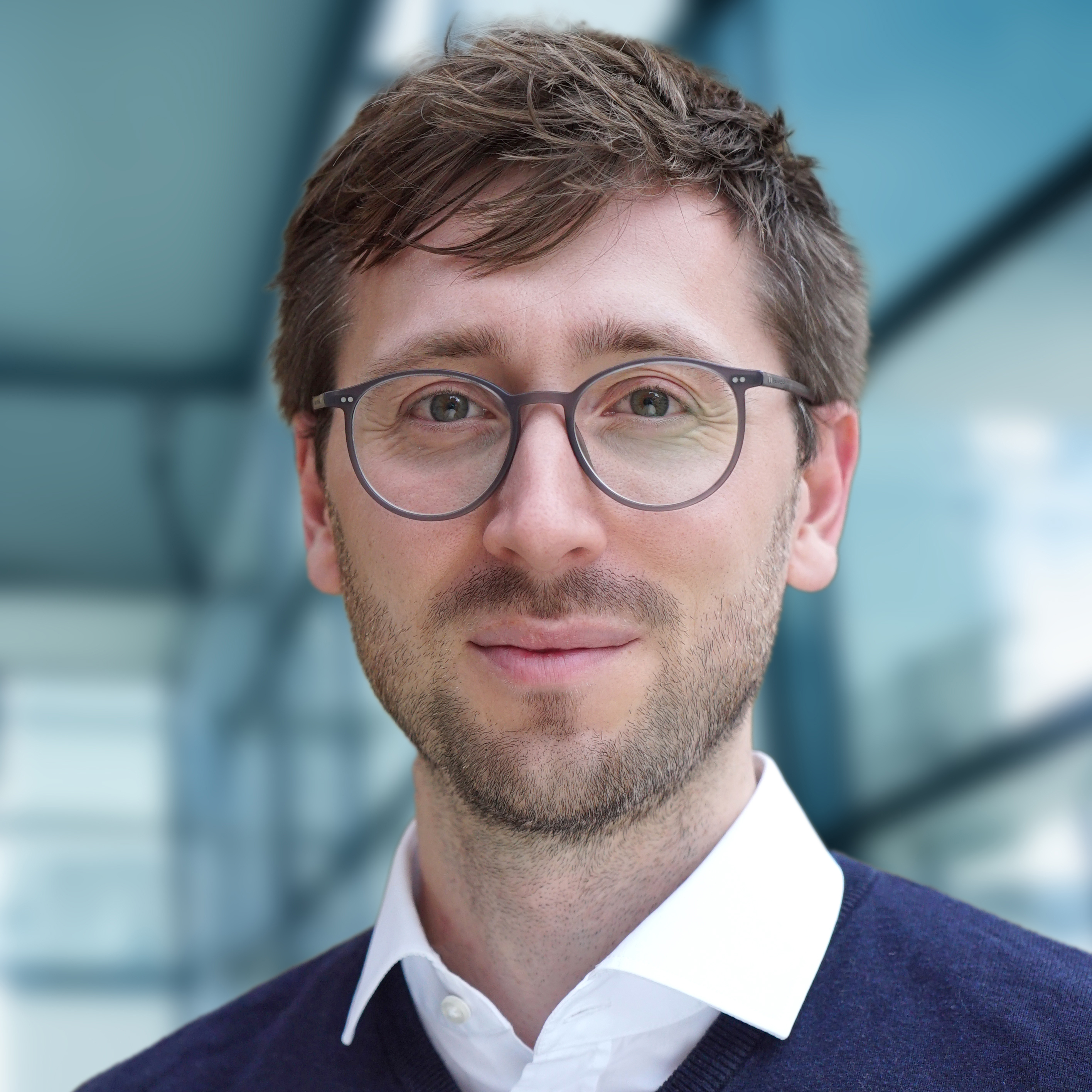 Dominik Suhrkamp