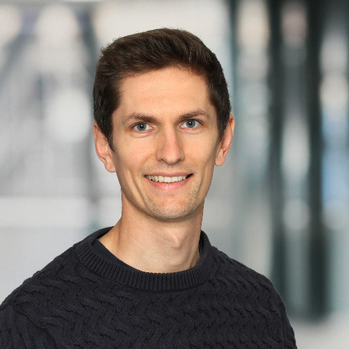 Dr. med. Dominik Treier